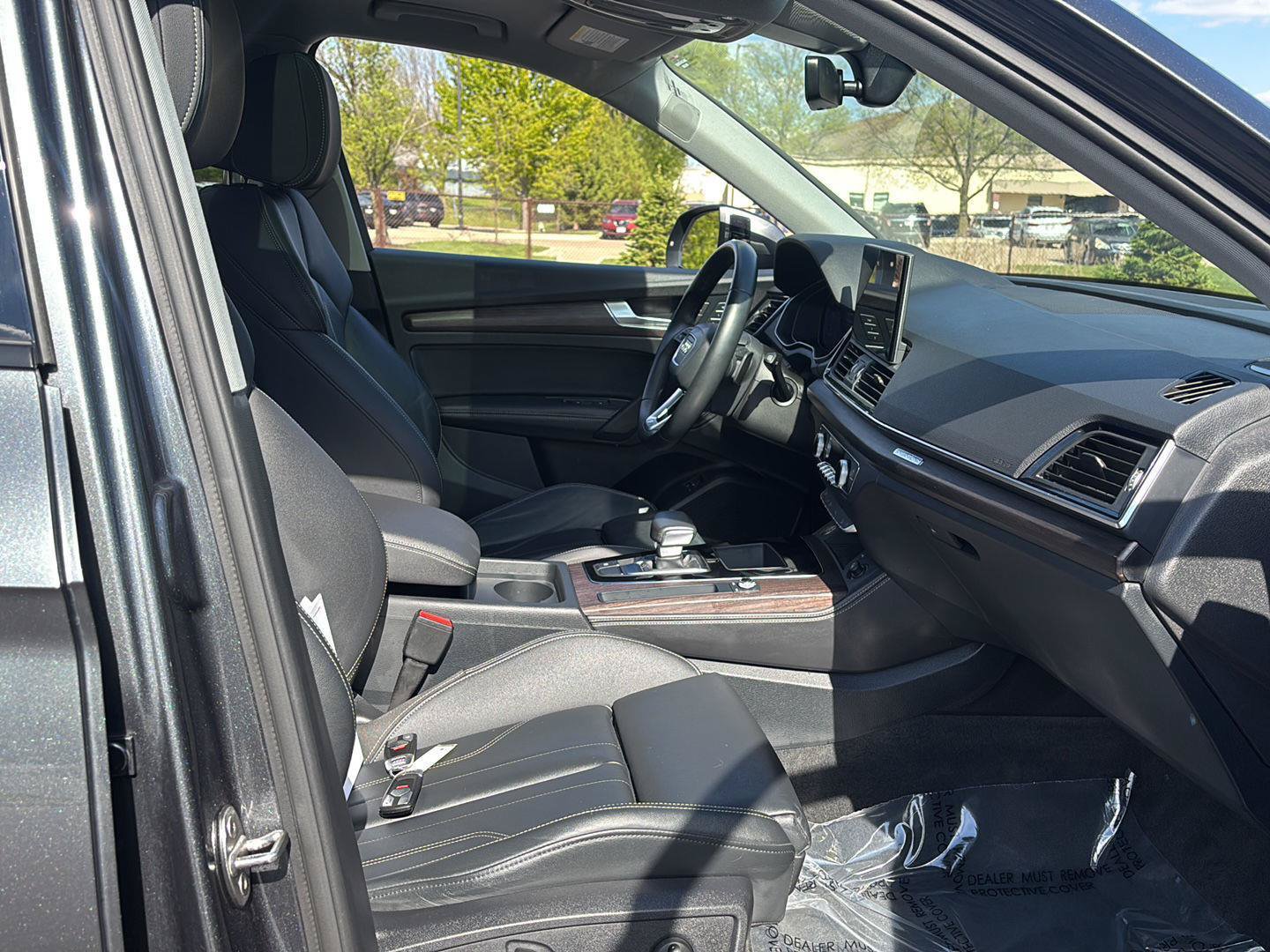 Used 2023 Audi Q5 e Premium Plus AWD/4WD image 17