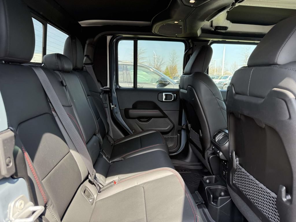 New 2026 Jeep Gladiator Rubicon AWD/4WD image 17