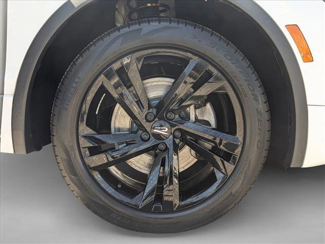 Used 2023 Volkswagen Tiguan SE R-Line AWD/4WD image 26