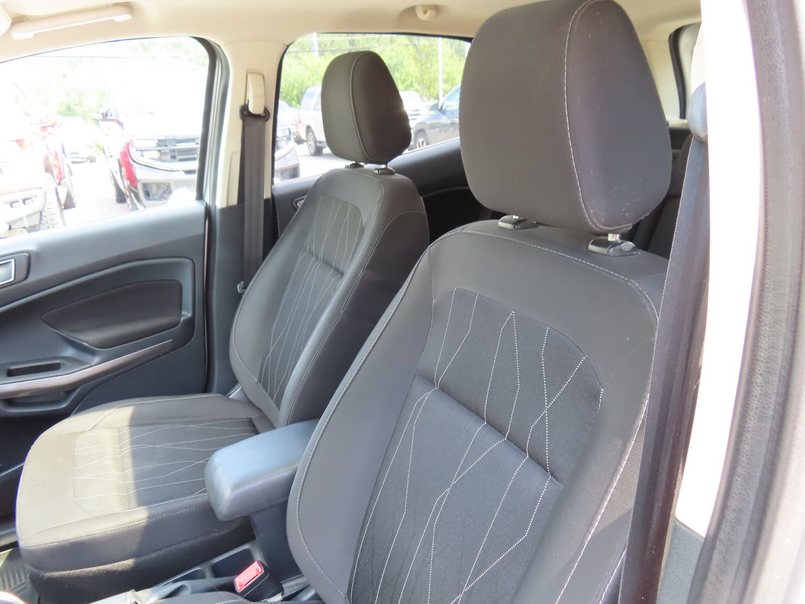 Used 2020 Ford EcoSport SE w/ SE Convenience Package AWD/4WD image 26