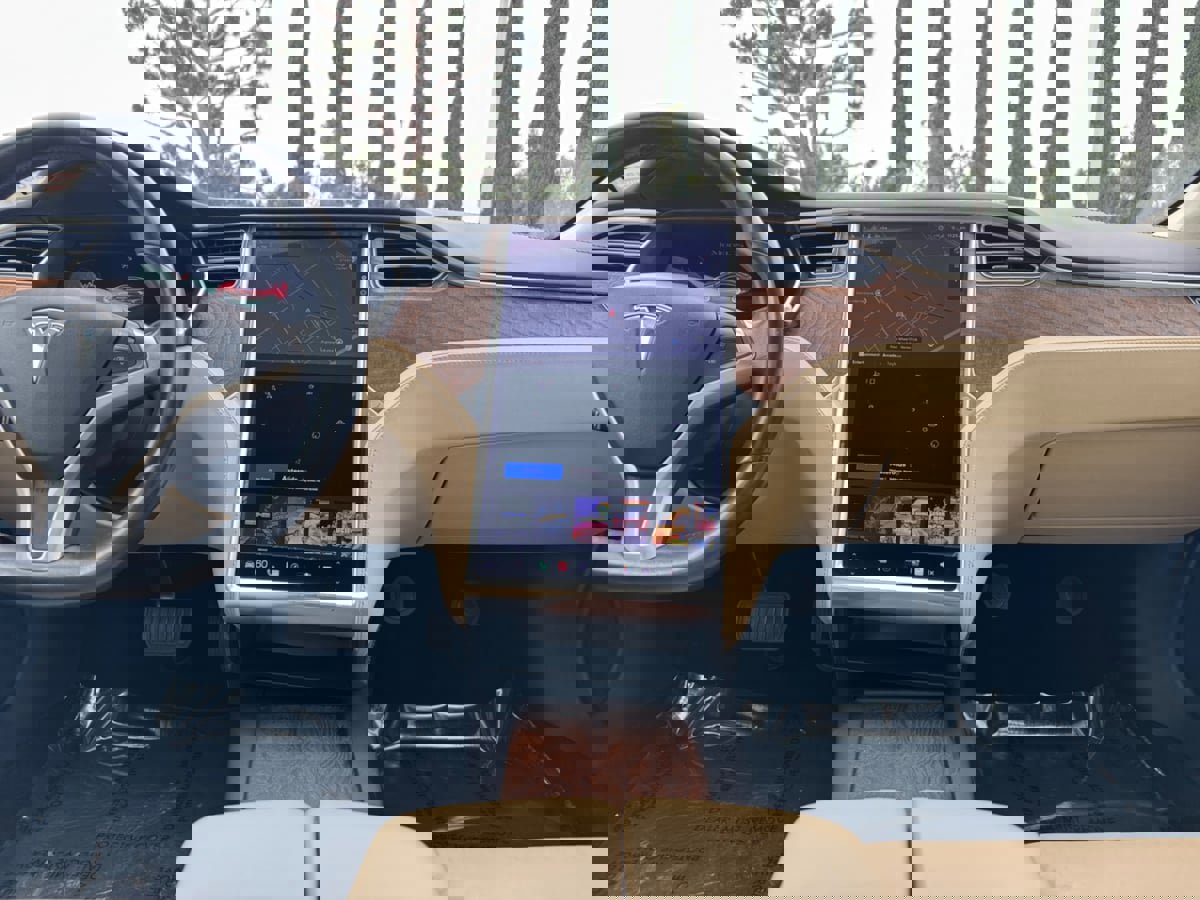 Used 2017 Tesla Model S 75 image 15