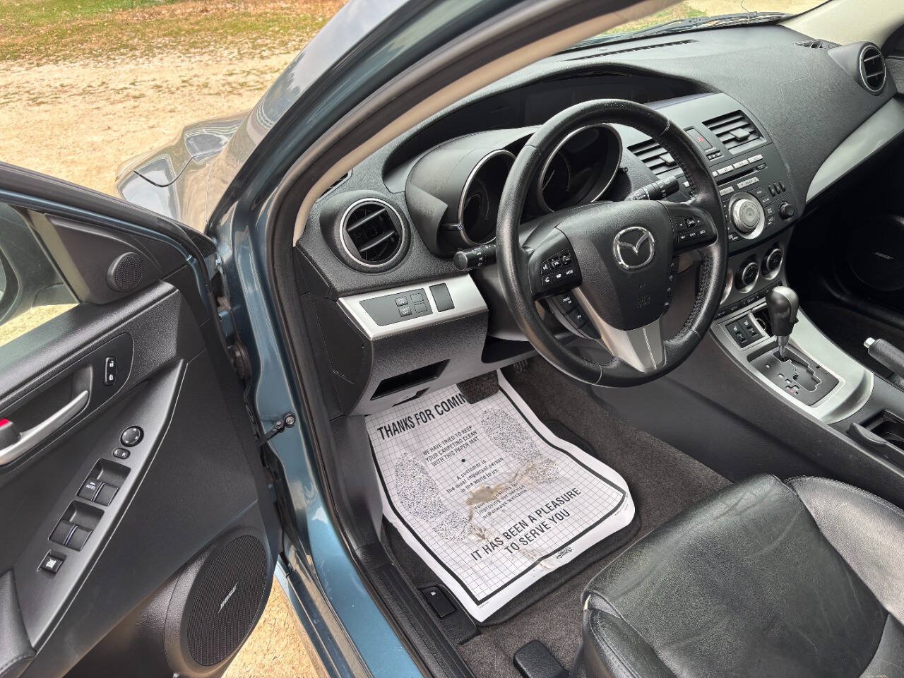 Used 2011 MAZDA MAZDA3 s Grand Touring w/ Tech Pkg FWD image 3