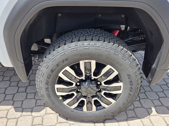 New 2026 GMC Sierra 3500 Denali Ultimate w/ LPO, Black Badging Package AWD/4WD image 4