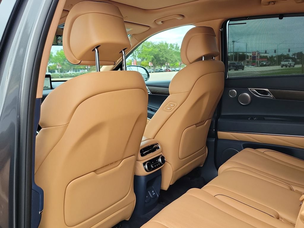 Certified 2023 Genesis GV80 2.5T w/ Prestige Package AWD/4WD image 16