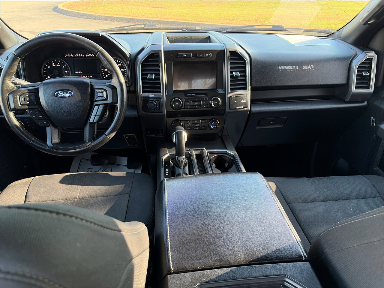 Used 2019 Ford F150 XLT w/ Equipment Group 302A Luxury image 17