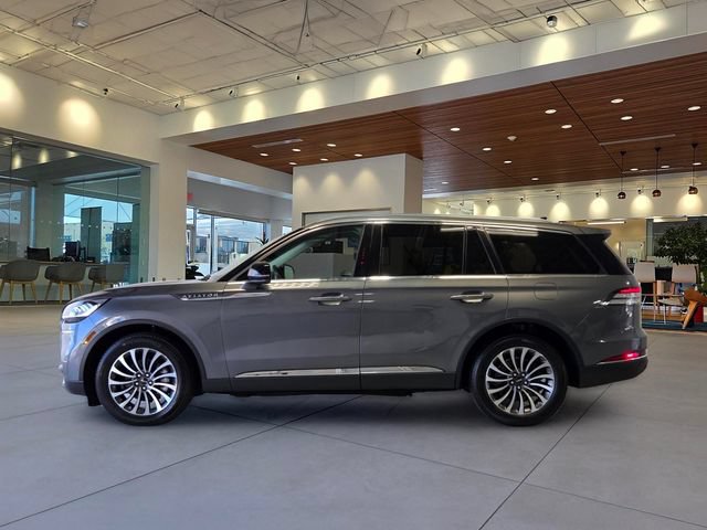 Used 2023 Lincoln Aviator Reserve AWD/4WD video 2