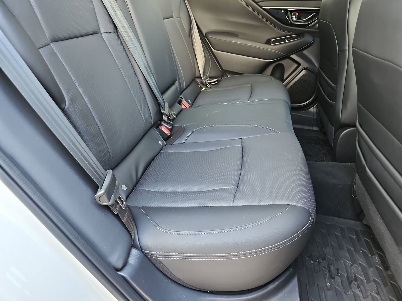 Certified 2025 Subaru Outback Limited image 18