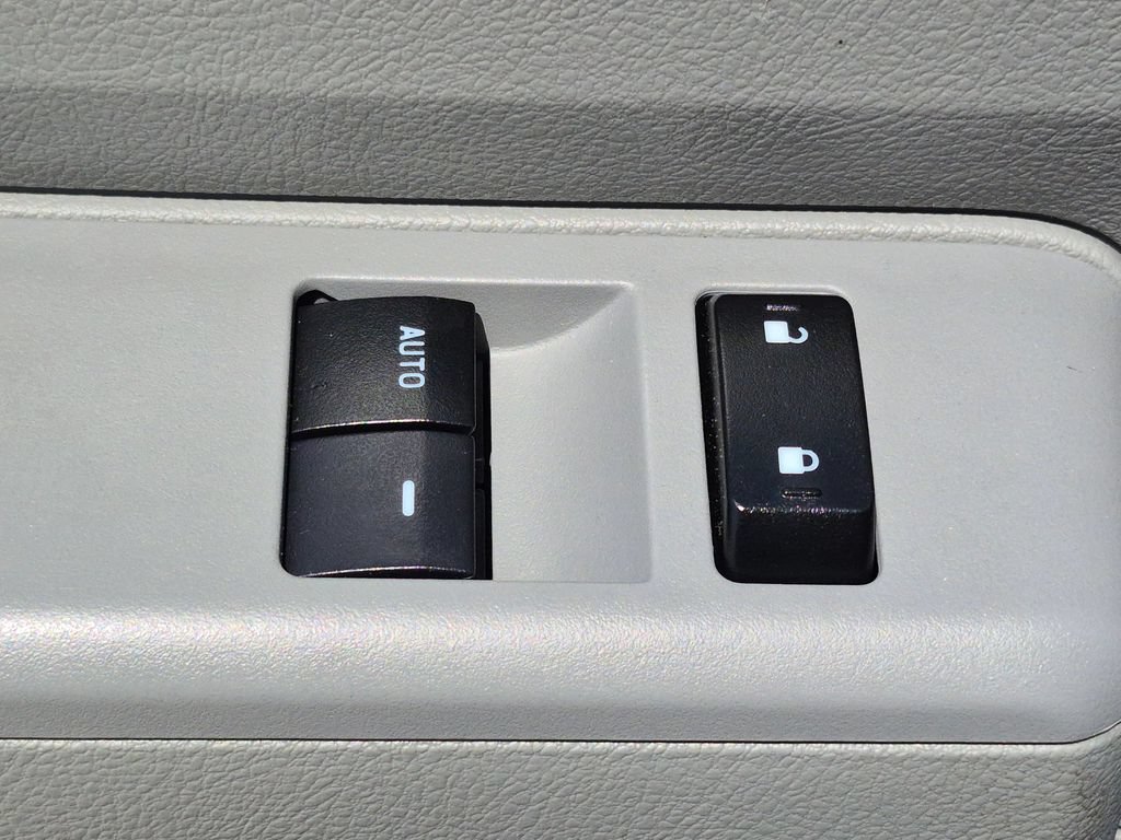 Used 2024 Ford E-350 and Econoline 350 Super Duty w/ Power Windows & Locks Group RWD image 14