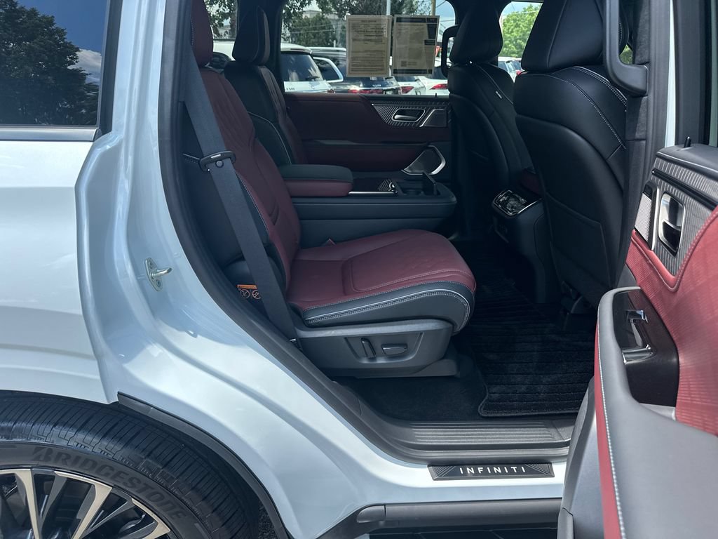 Certified 2026 INFINITI QX80 Autograph w/ Premium Cargo Package AWD/4WD image 13