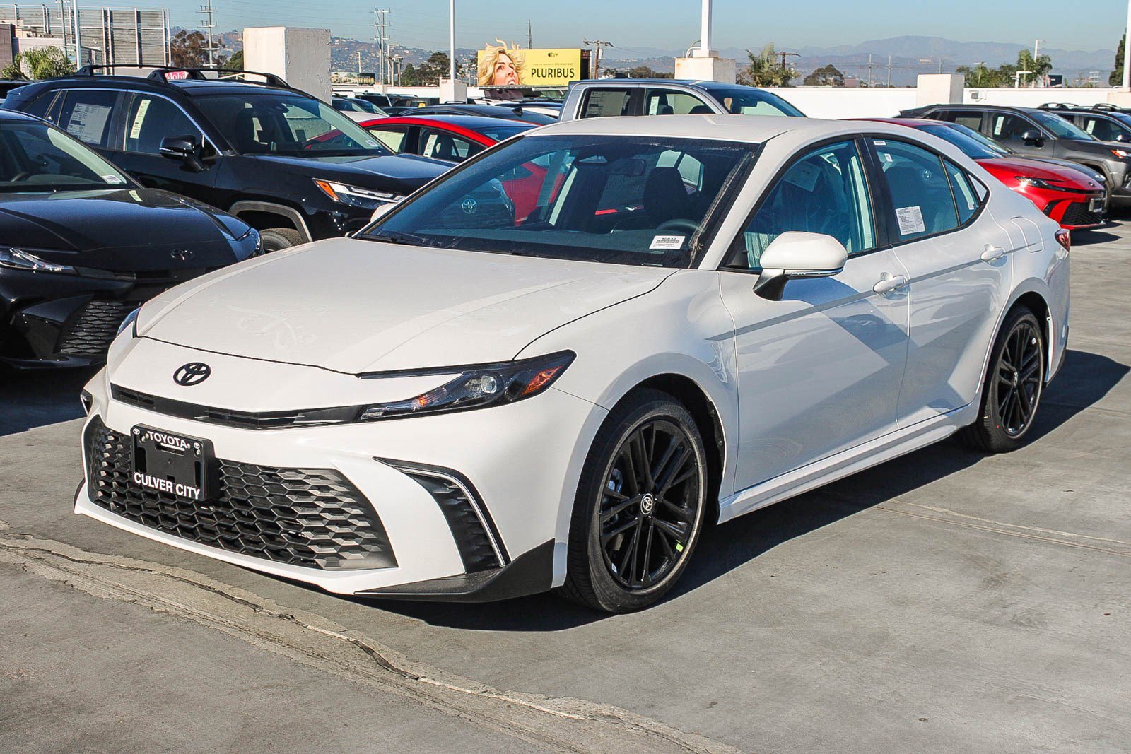 New 2026 Toyota Camry SE image 3