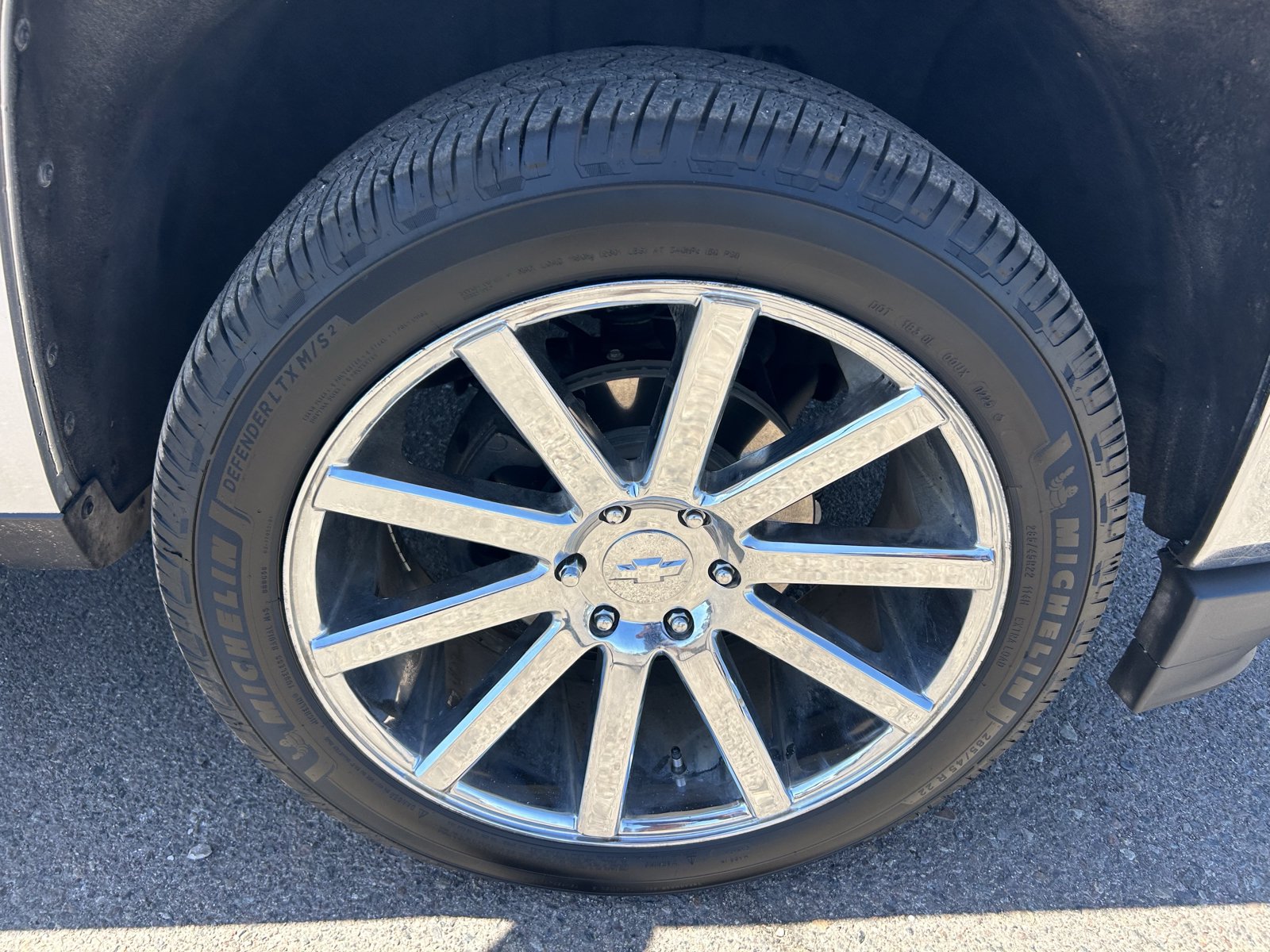Used 2018 Chevrolet Silverado 1500 LT w/ All Star Edition RWD image 9
