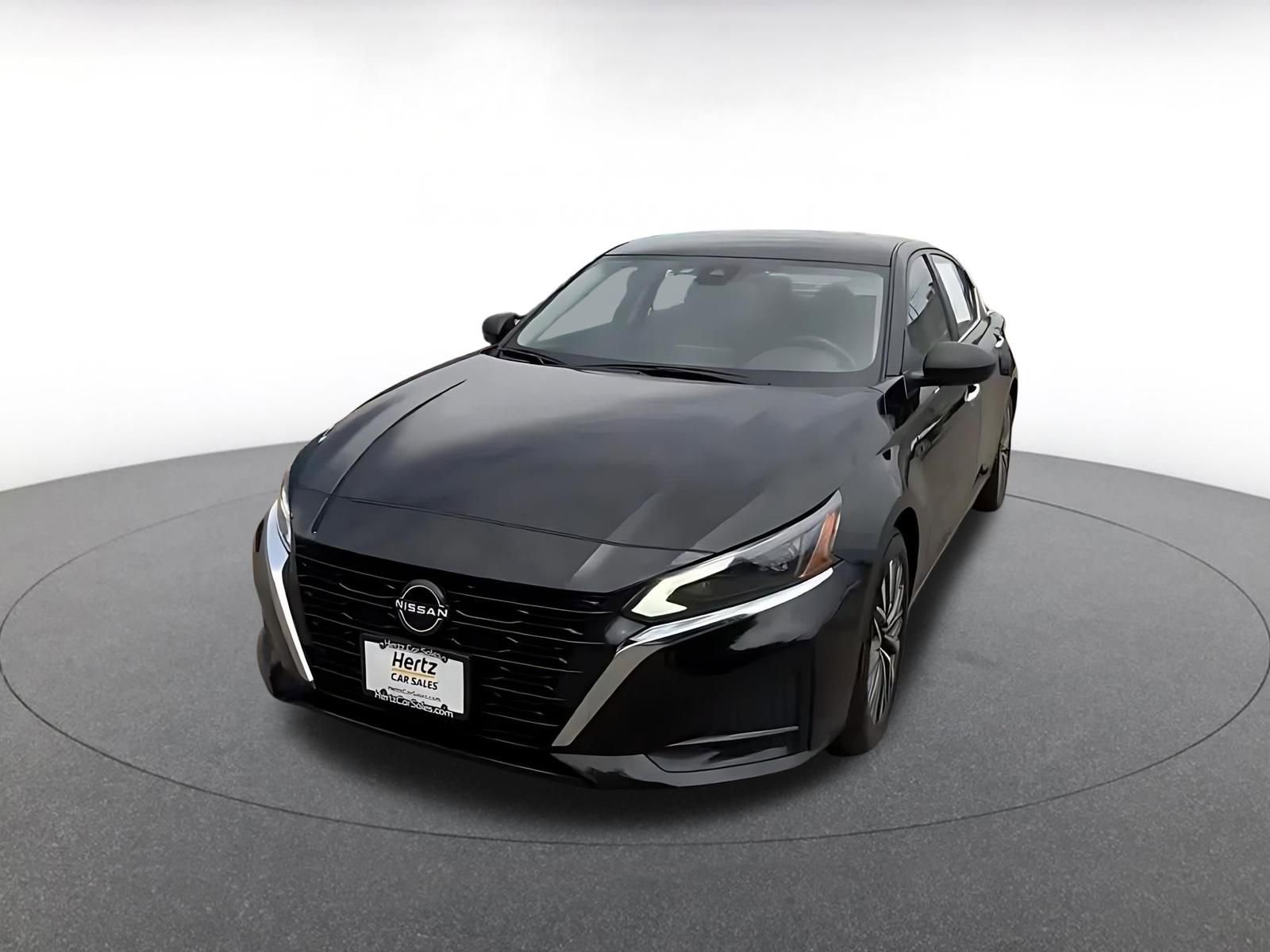 Used 2025 Nissan Altima 2.5 SV FWD image 7