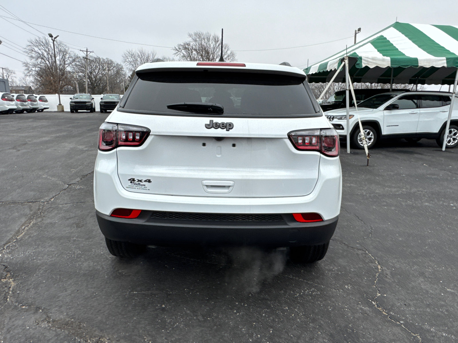 New 2026 Jeep Compass Latitude AWD/4WD image 4