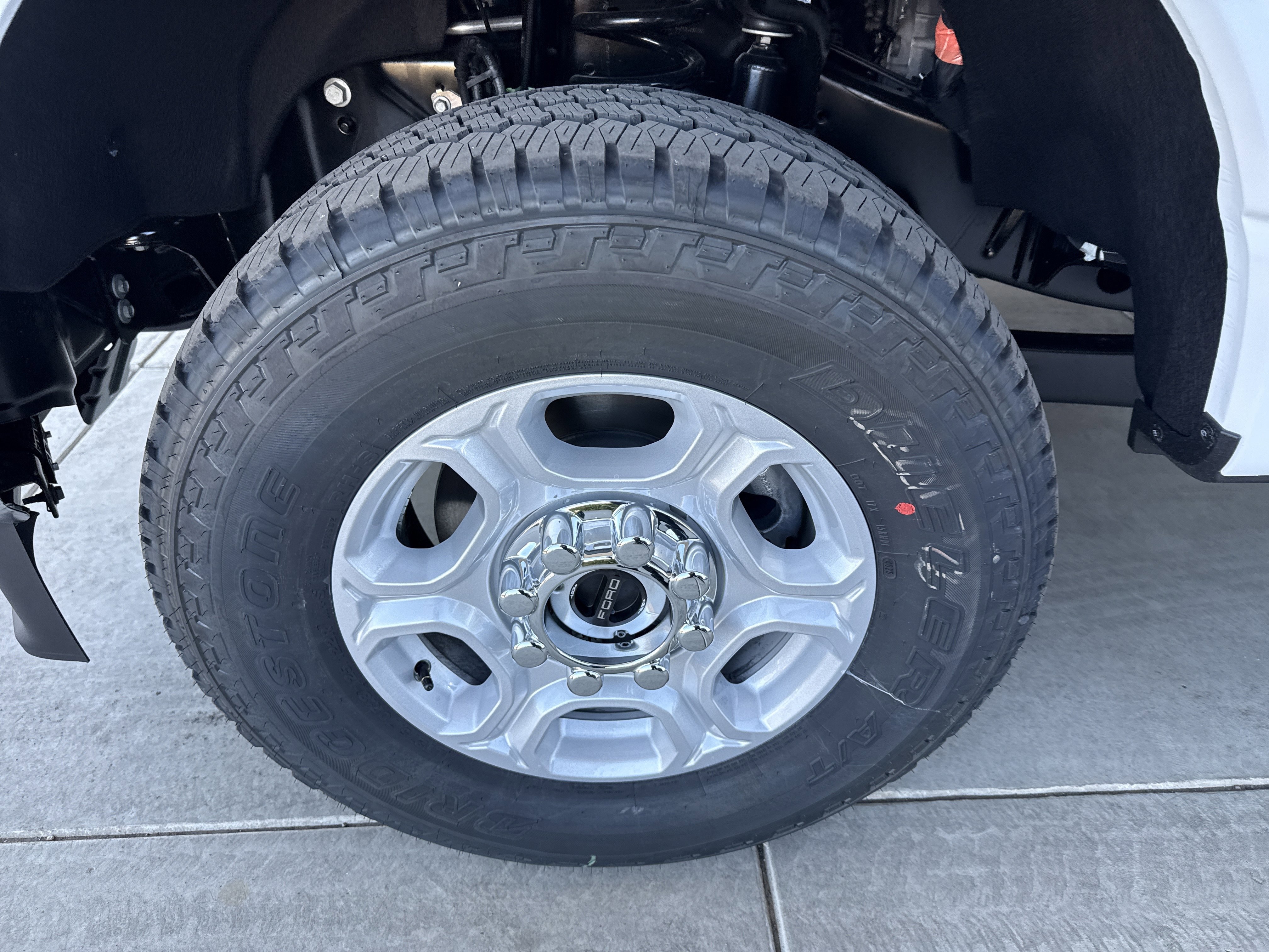 New 2026 Ford F350 XLT w/ FX4 Off-Road Package image 9