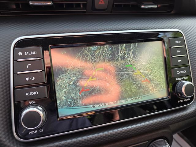 Used 2022 Nissan Kicks S image 11