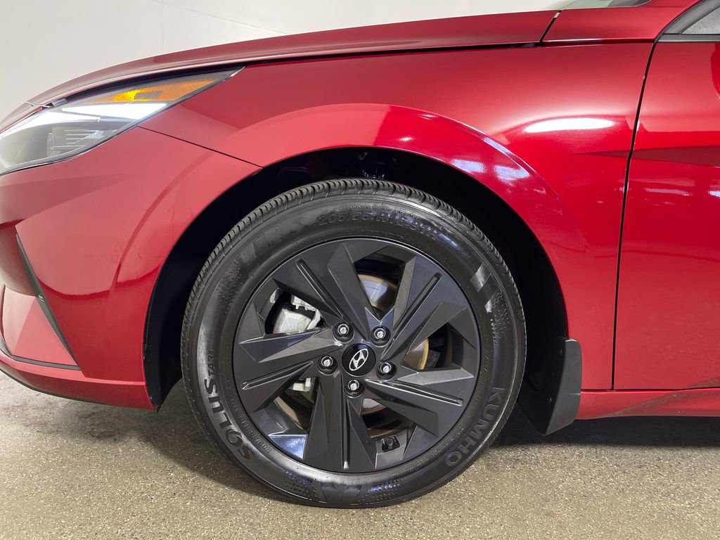 Certified 2023 Hyundai Elantra SEL FWD image 11