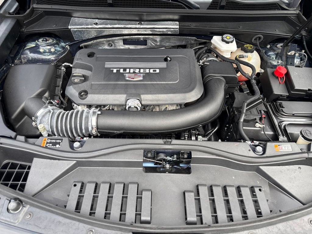 Used 2025 Cadillac XT4 Sport AWD/4WD image 12