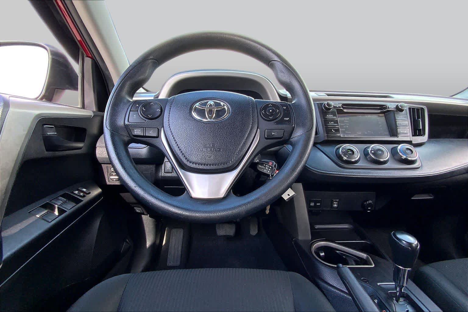 Used 2018 Toyota RAV4 LE w/ All Weather Liner Package AWD/4WD image 6