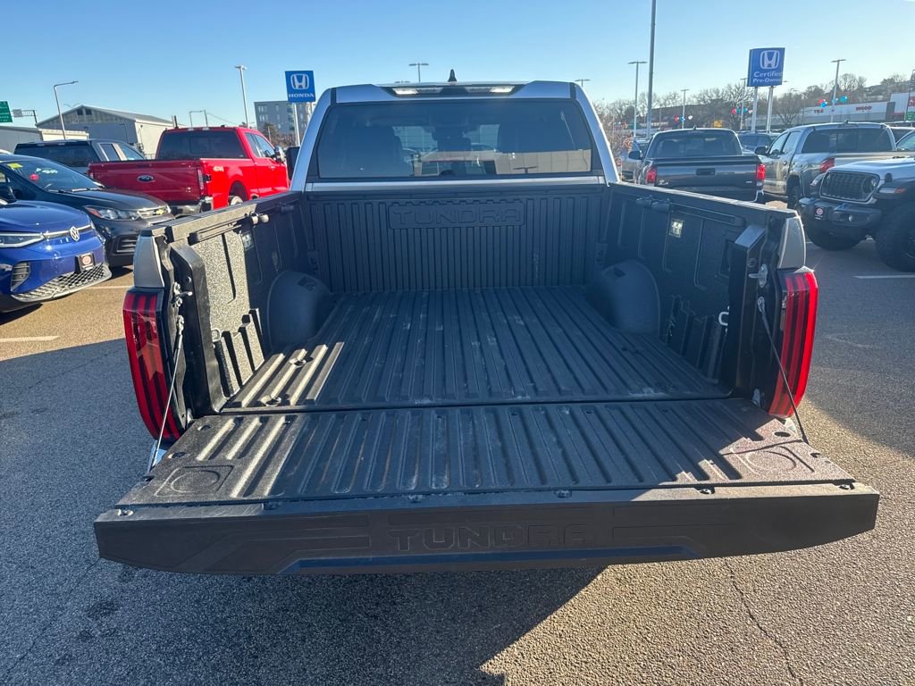 Used 2023 Toyota Tundra Limited image 8