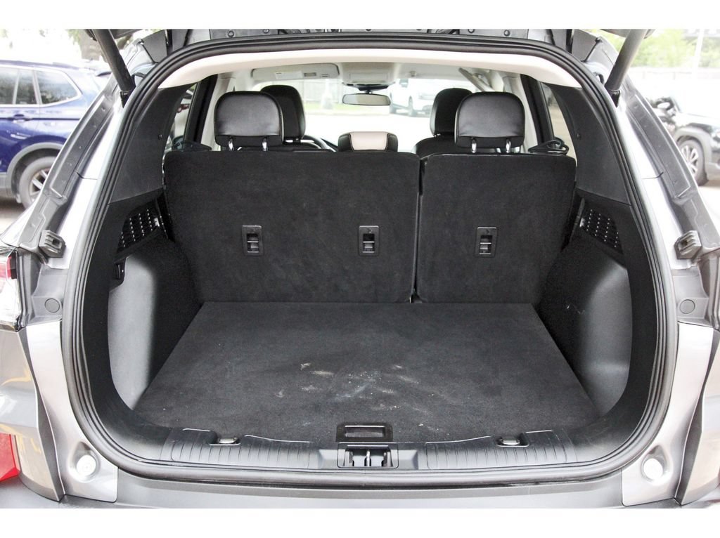 Used 2022 Ford Escape SEL FWD image 6