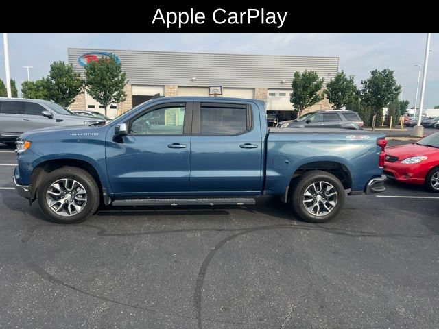 Used 2024 Chevrolet Silverado 1500 LT AWD/4WD image 9