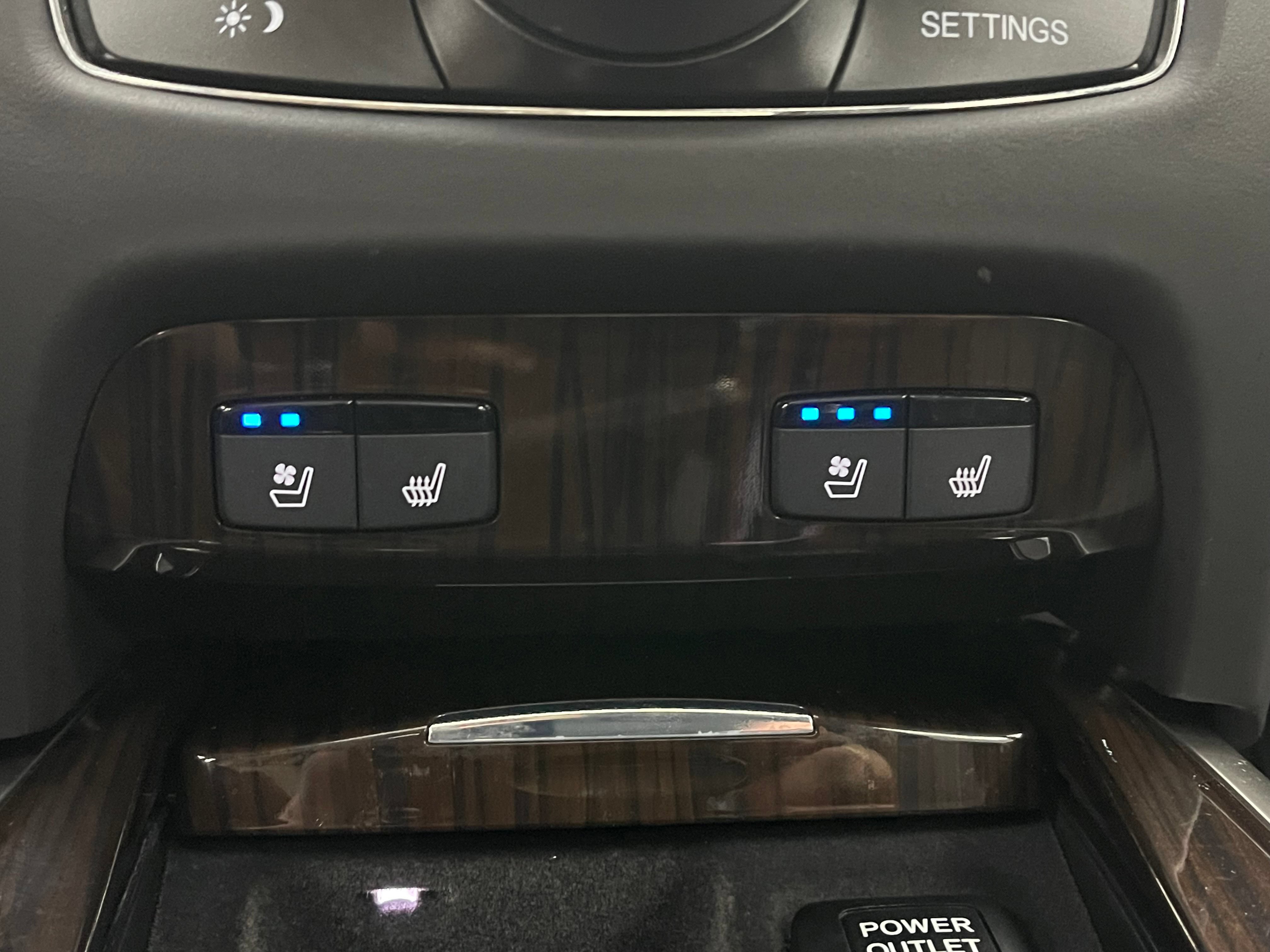 Used 2017 Acura RLX w/ Advance Package FWD image 5