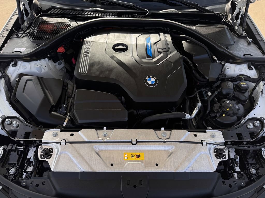 Used 2022 BMW 330e w/ Convenience Package RWD image 29
