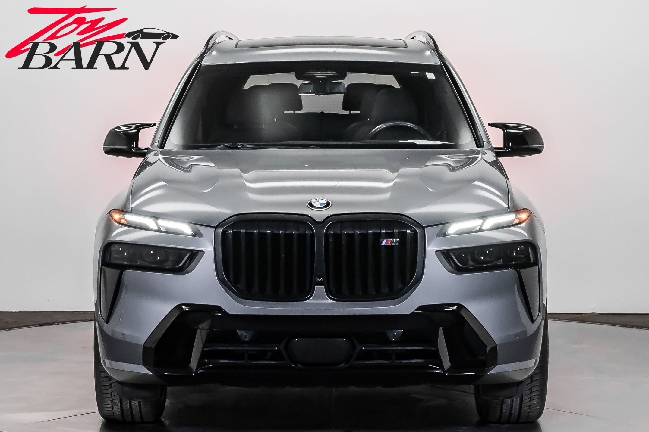 Used 2024 BMW X7 M60i image 8