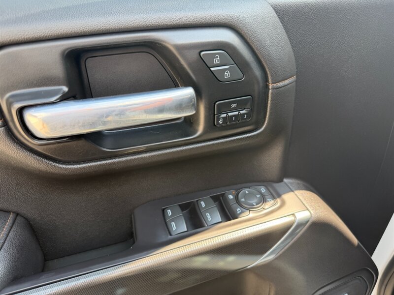 Used 2021 GMC Sierra 1500 AT4 w/ AT4 Premium Package AWD/4WD image 19