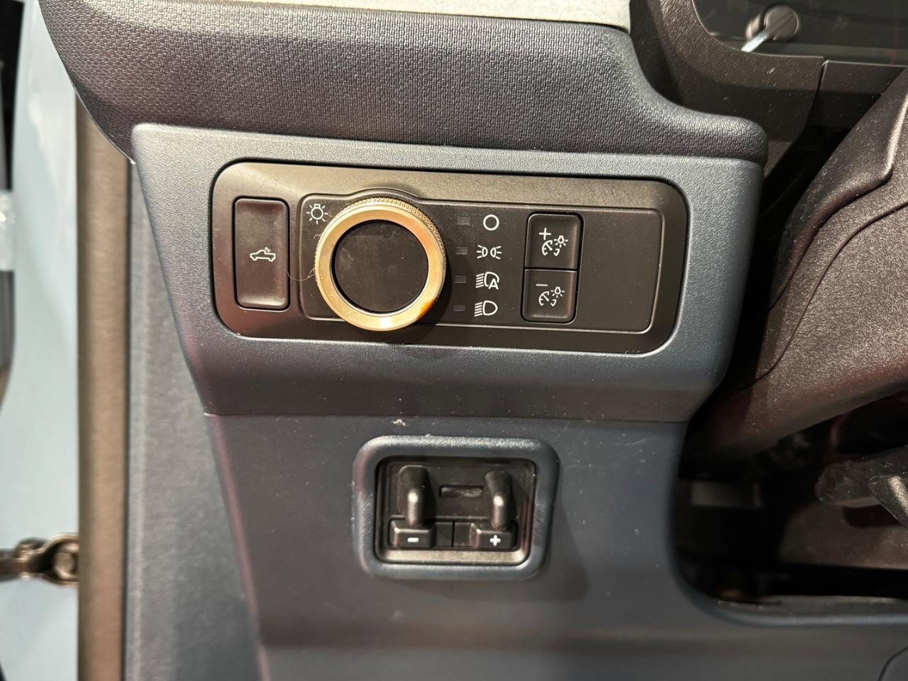 Used 2022 Ford Maverick XLT w/ Equipment Group 300A Standard image 18