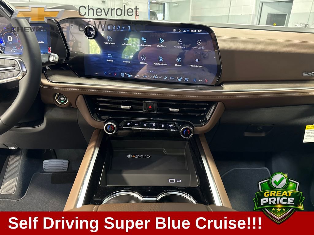 New 2026 Chevrolet Suburban High Country AWD/4WD image 13