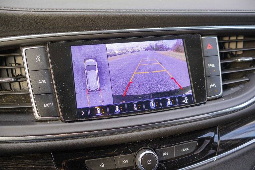 Used 2020 Buick Enclave Avenir w/ Avenir Technology Package image 22