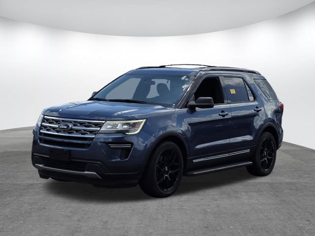 Used 2018 Ford Explorer XLT FWD image 7