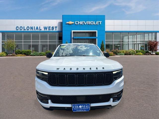 Used 2023 Jeep Wagoneer Series II AWD/4WD image 2