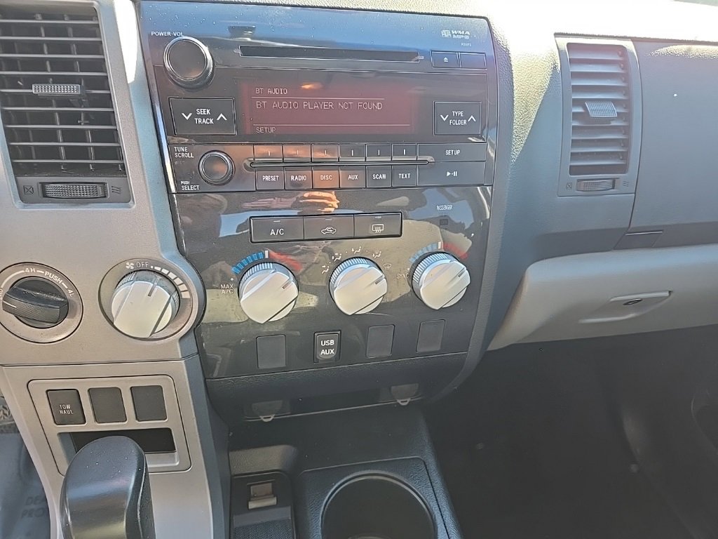 Used 2013 Toyota Tundra 4x4 CrewMax image 32