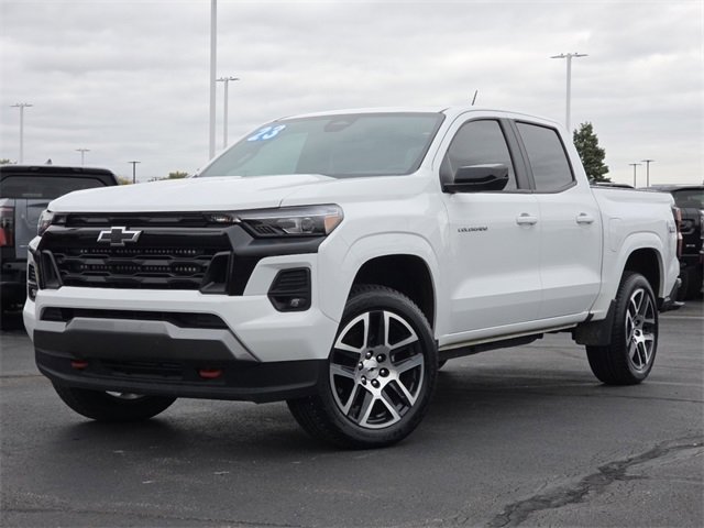 Used 2023 Chevrolet Colorado Z71 w/ Z71 Convenience Package 2 image 2