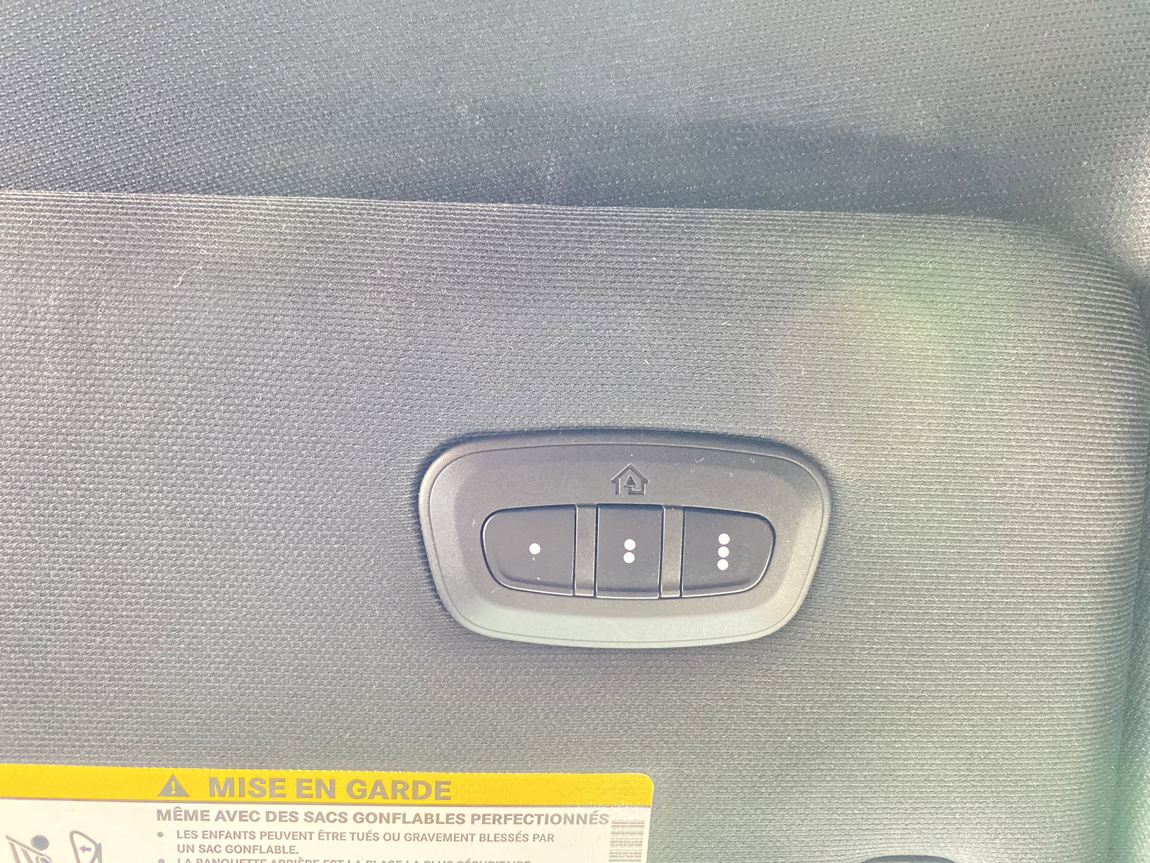 Used 2022 RAM 3500 Limited w/ Max Tow Package image 23