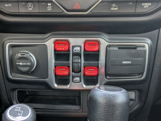 Used 2020 Jeep Gladiator Sport w/ Quick Order Package 24S image 22