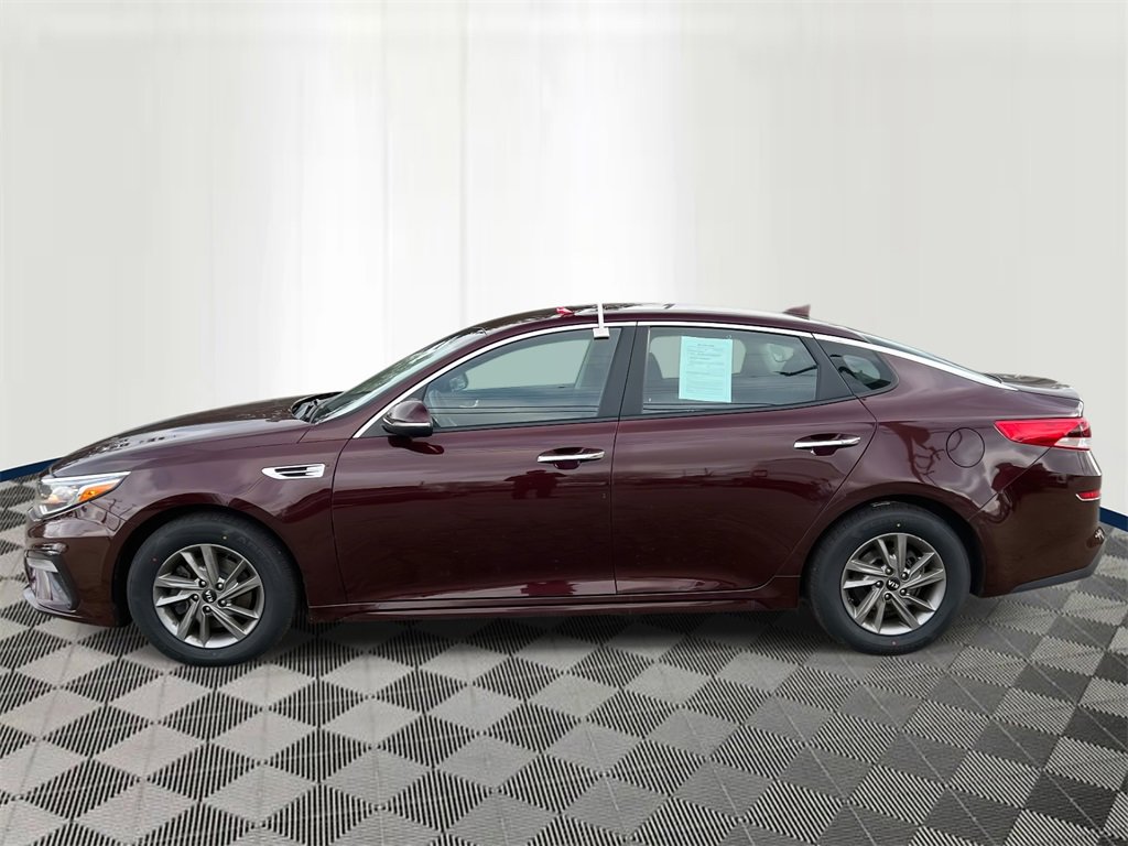 Used 2020 Kia Optima LX image 2