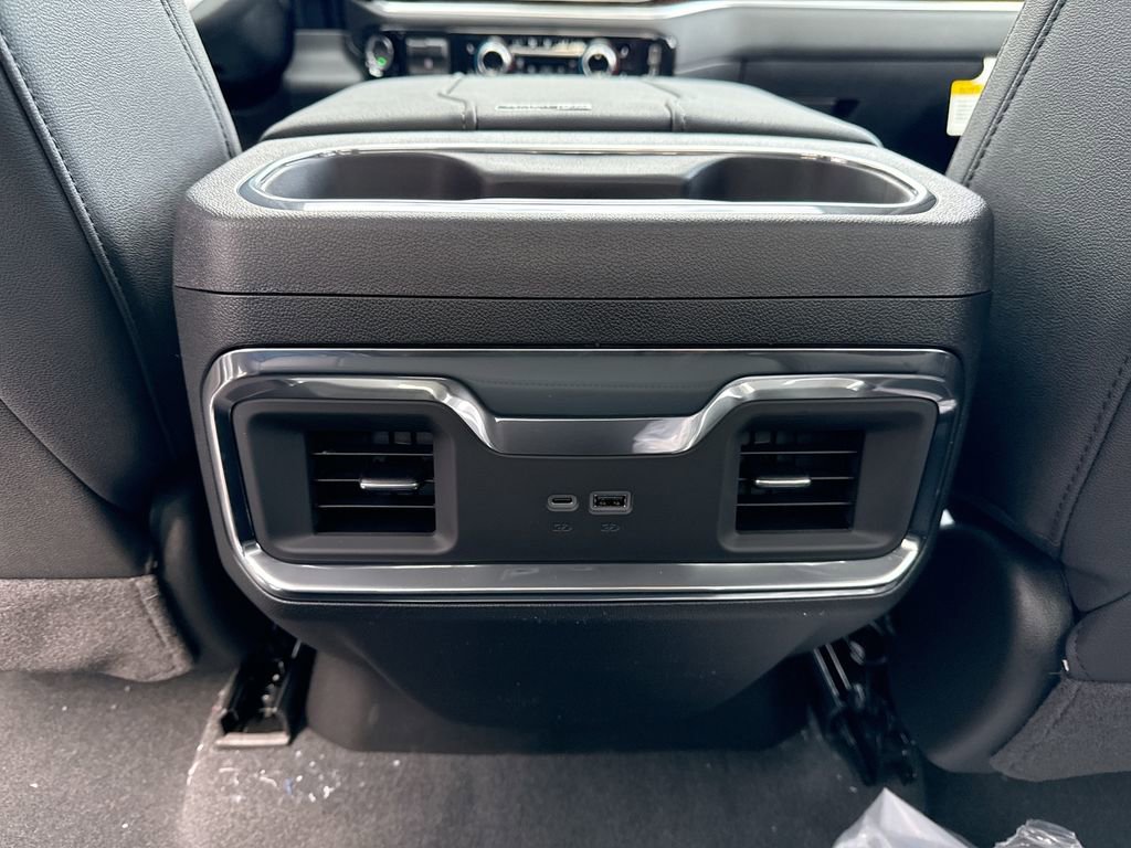 New 2026 GMC Sierra 1500 Elevation w/ Elevation Premium Package AWD/4WD image 22