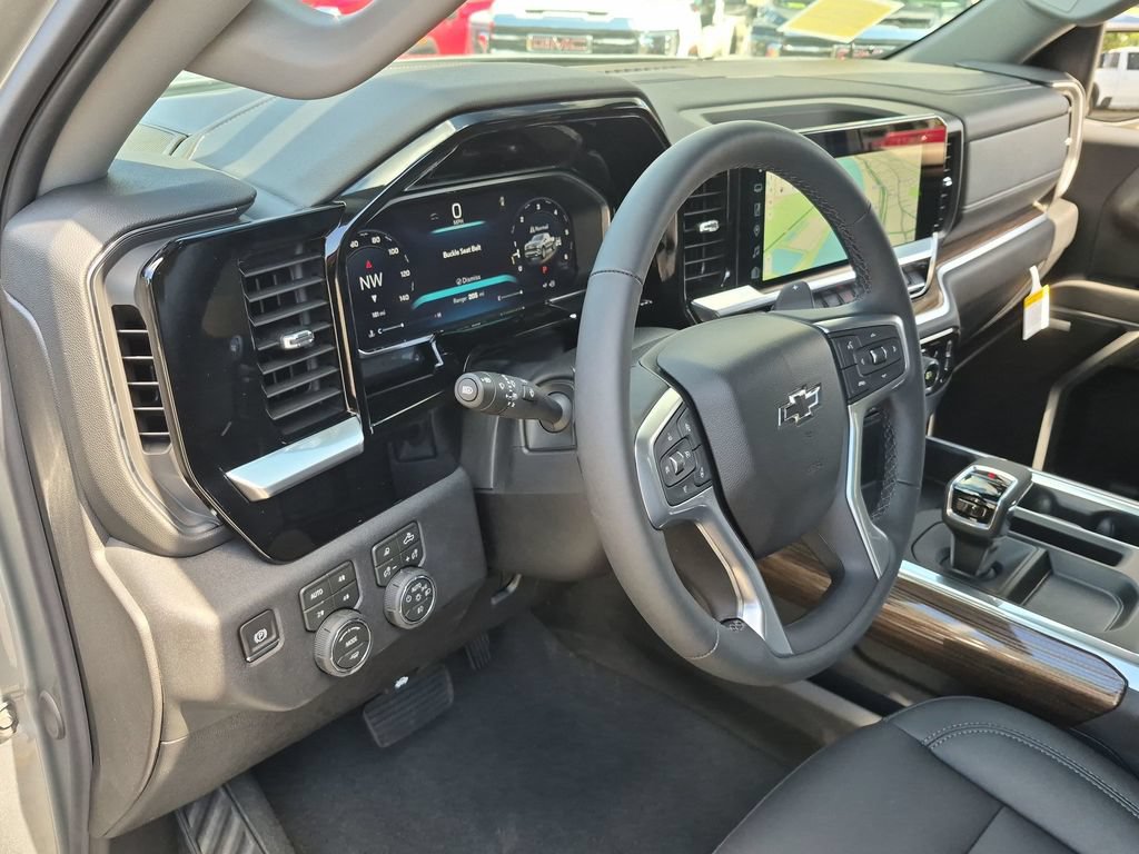 New 2026 Chevrolet Silverado 1500 RST w/ RST All Star Premium Package AWD/4WD image 11