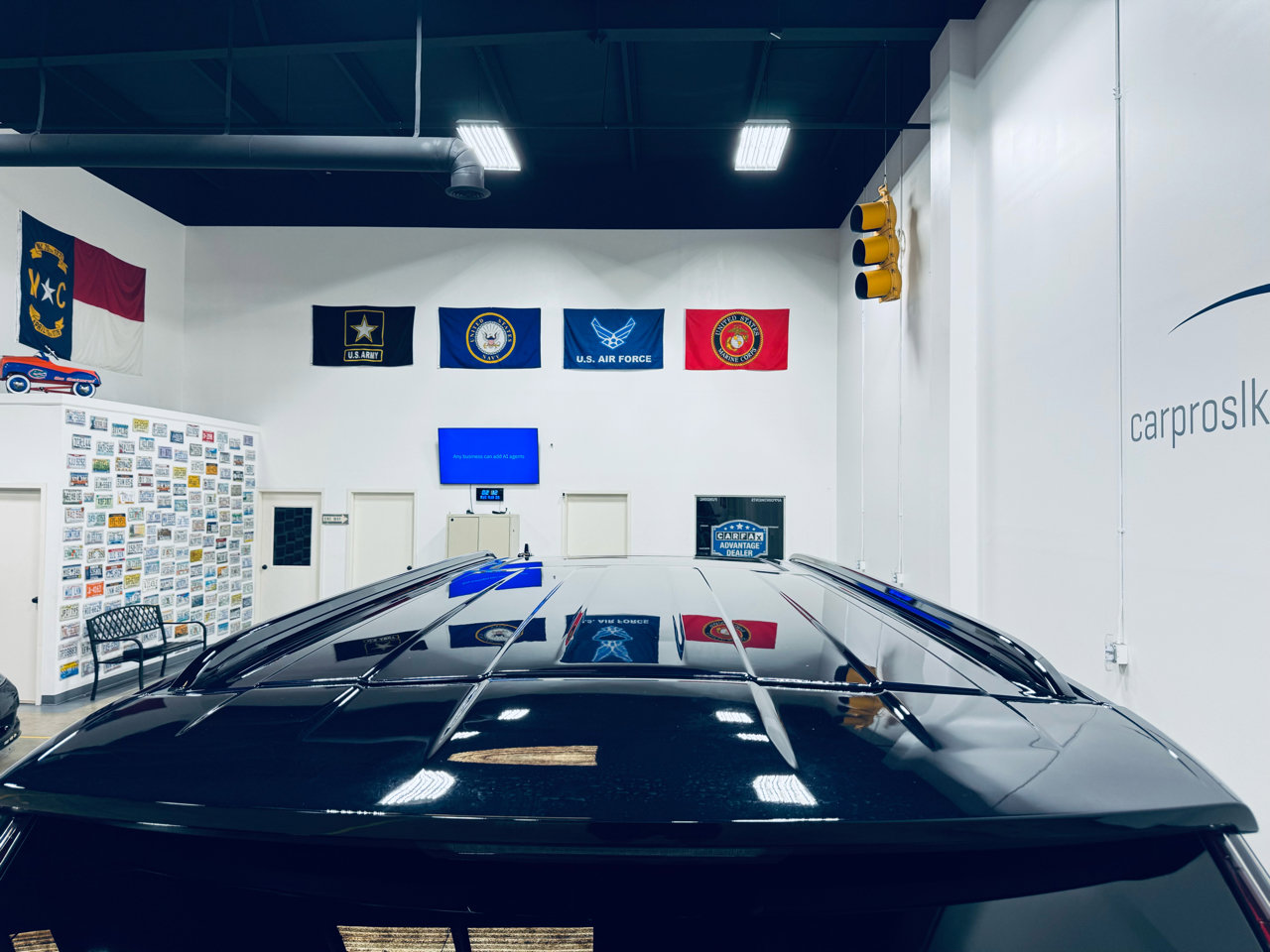 Used 2024 Cadillac Escalade ESV Sport Platinum image 16