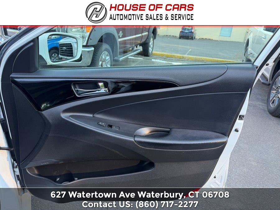 Used 2012 Hyundai Sonata Limited w/ Navigation Pkg FWD image 53