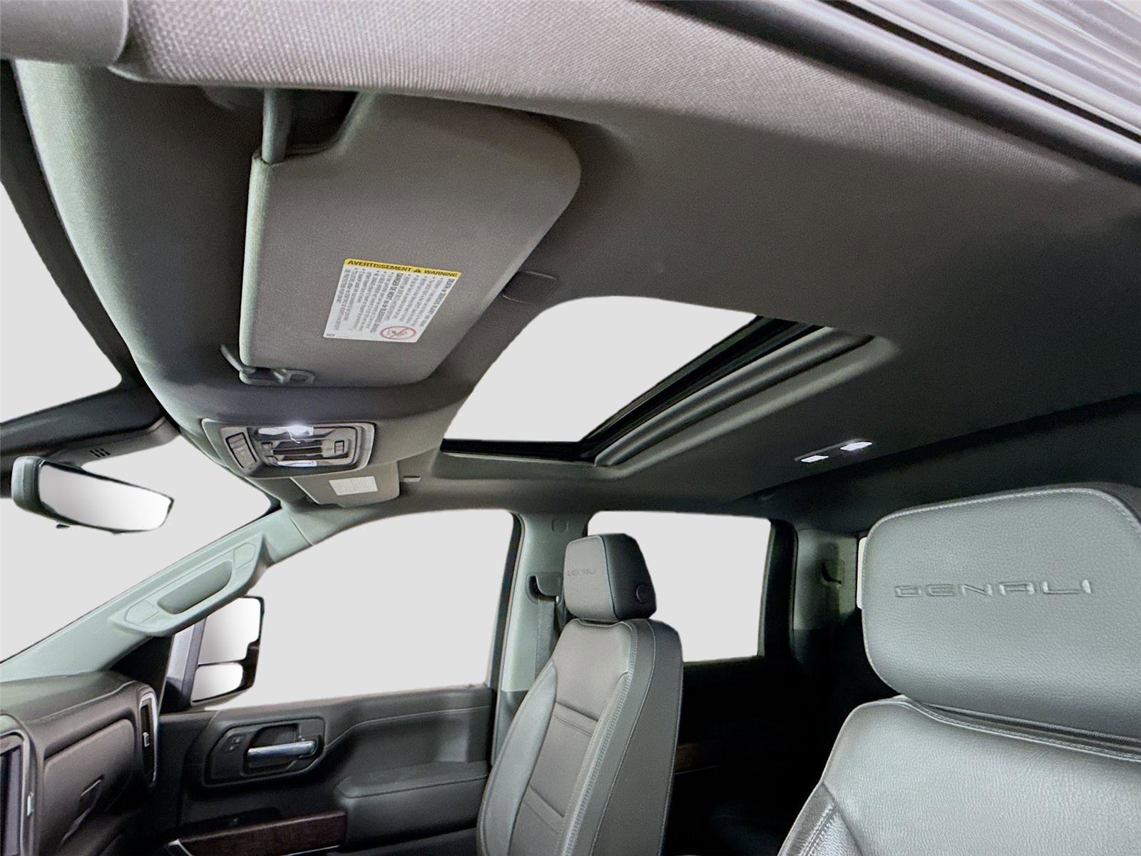 Used 2020 GMC Sierra 2500 Denali w/ Denali Ultimate Package image 17