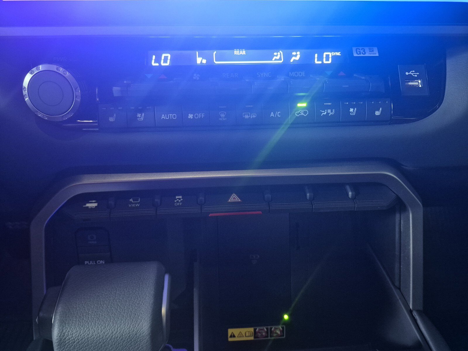 New 2026 Toyota Sequoia Platinum image 27