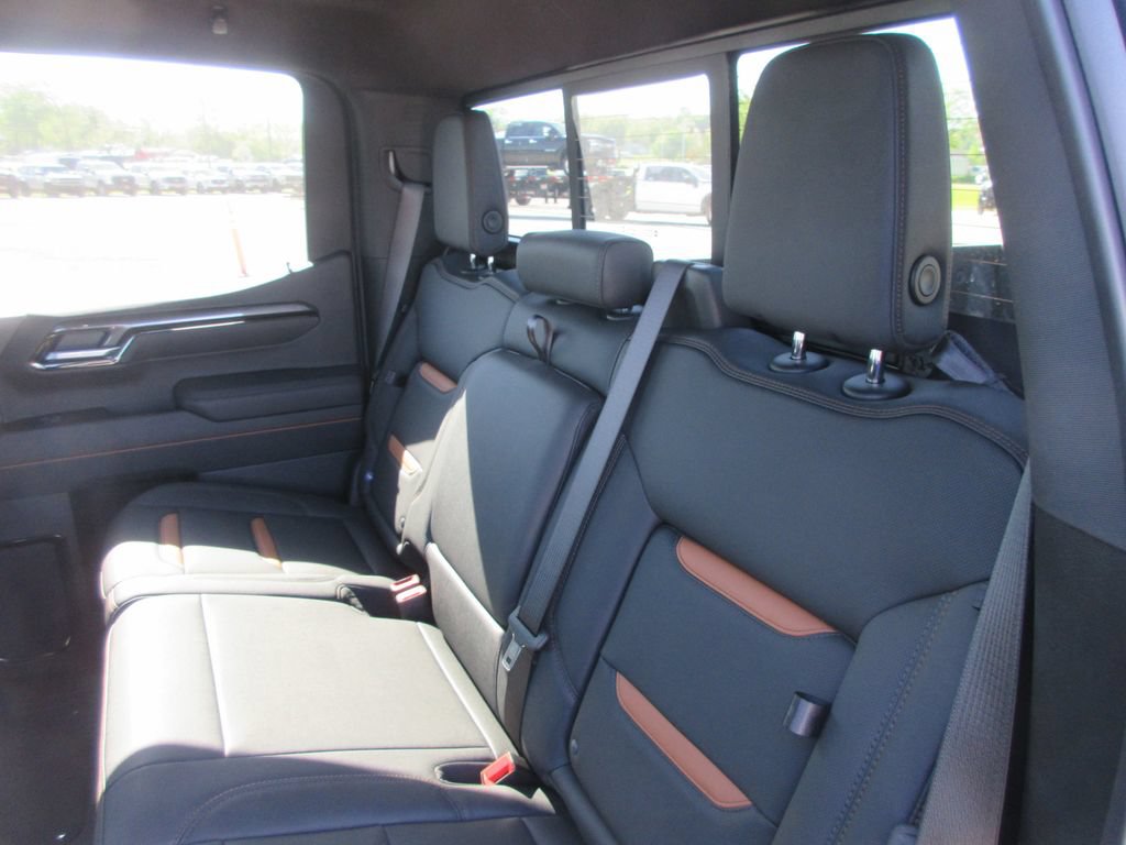 New 2026 GMC Sierra 1500 AT4 AWD/4WD image 17