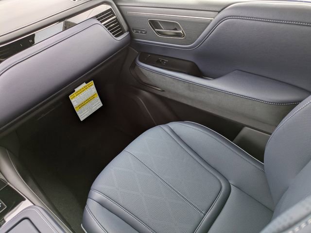 Used 2026 INFINITI QX80 4WD w/ Sport Exterior Package image 18