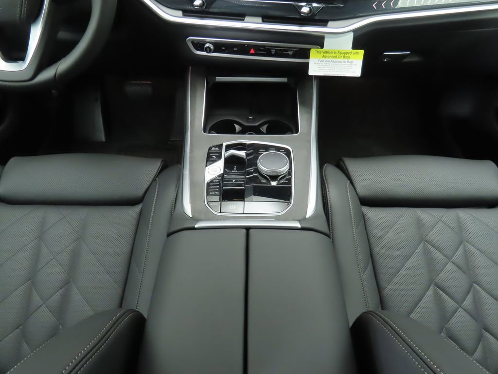 Certified 2026 BMW X5 sDrive40i w/ Parking Assistance Package RWD image 17