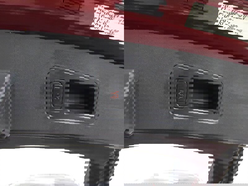 Used 2013 Tesla Model S Performance image 32