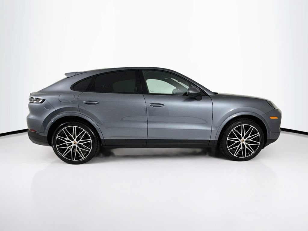 New 2026 Porsche Cayenne Coupe AWD/4WD image 8